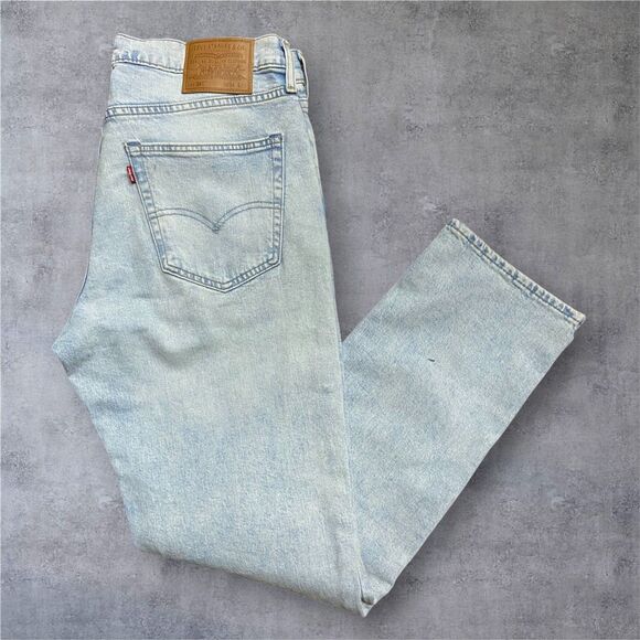 Levi's 541 Premium Athletic Taper Fit Light Wash Blue Denim Jeans Men's 34 x 32 - Picture 1 of 11